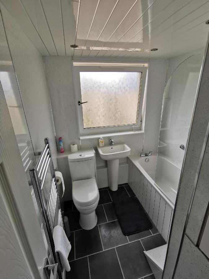 Glasgow Apartment Cozy And Ultramodern Екстериор снимка