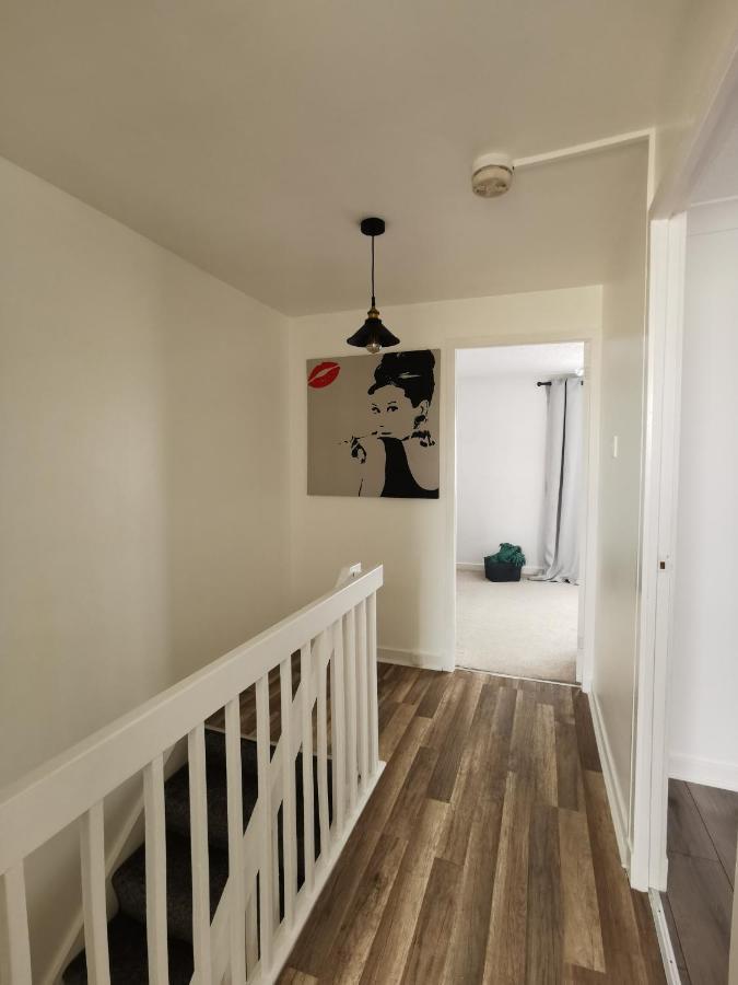 Glasgow Apartment Cozy And Ultramodern Екстериор снимка