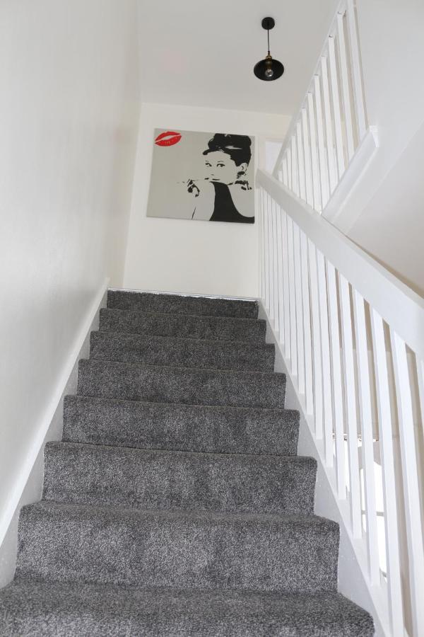 Glasgow Apartment Cozy And Ultramodern Екстериор снимка